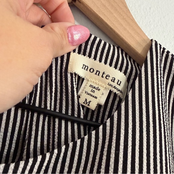 Monteau - Striped Ruffle Blouse - Picture 6 of 8